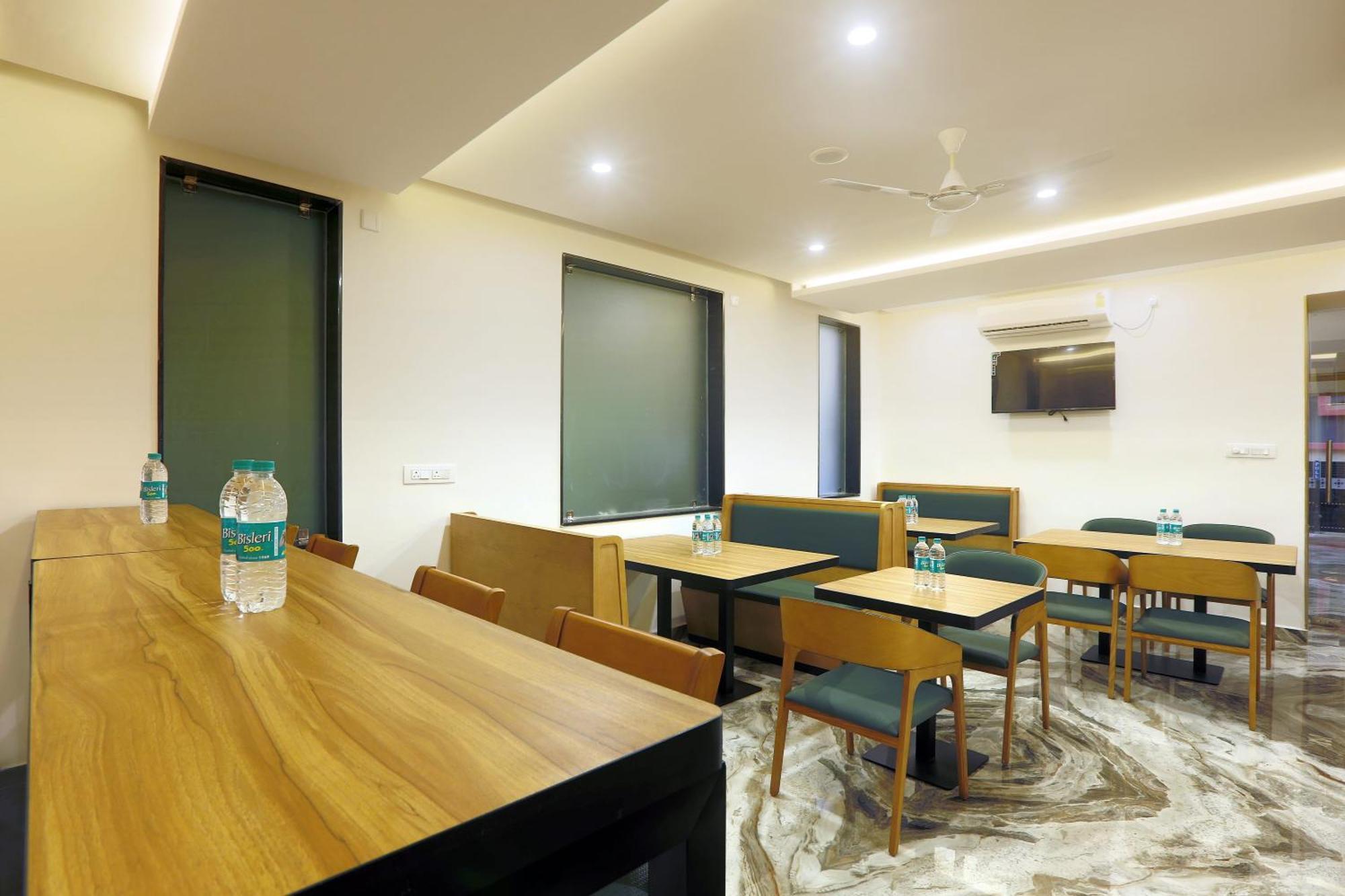 Hotel Sterling Plaza- Bangalore International Airport Dod Jala Extérieur photo